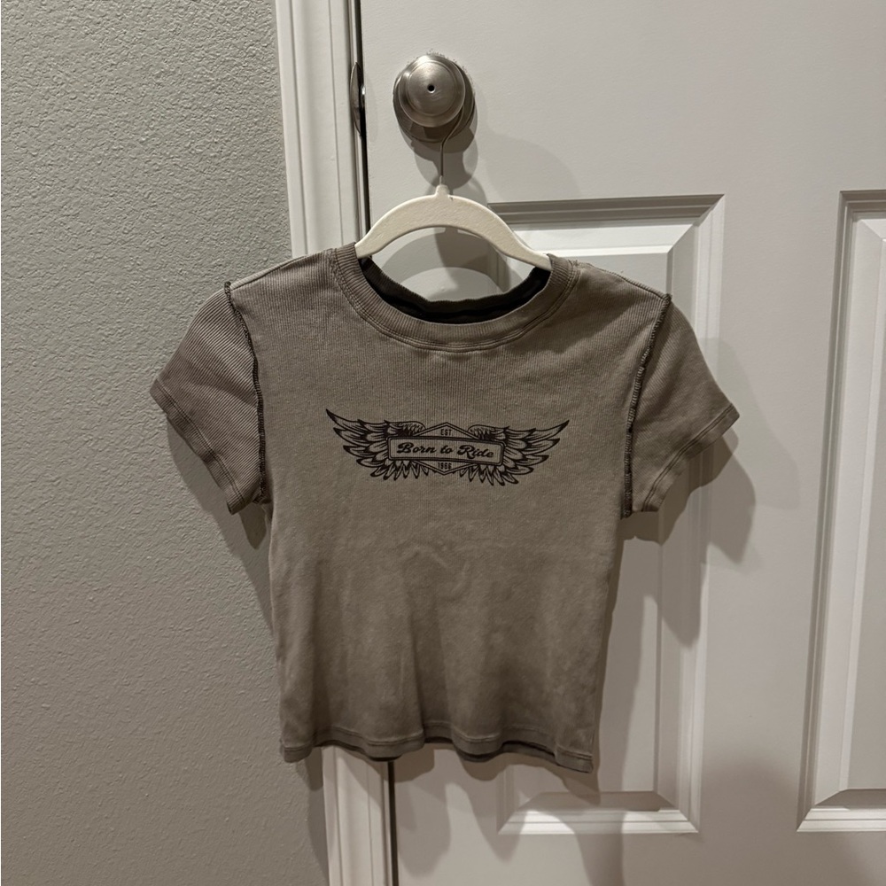 Cropped Graphic Tee - Brown